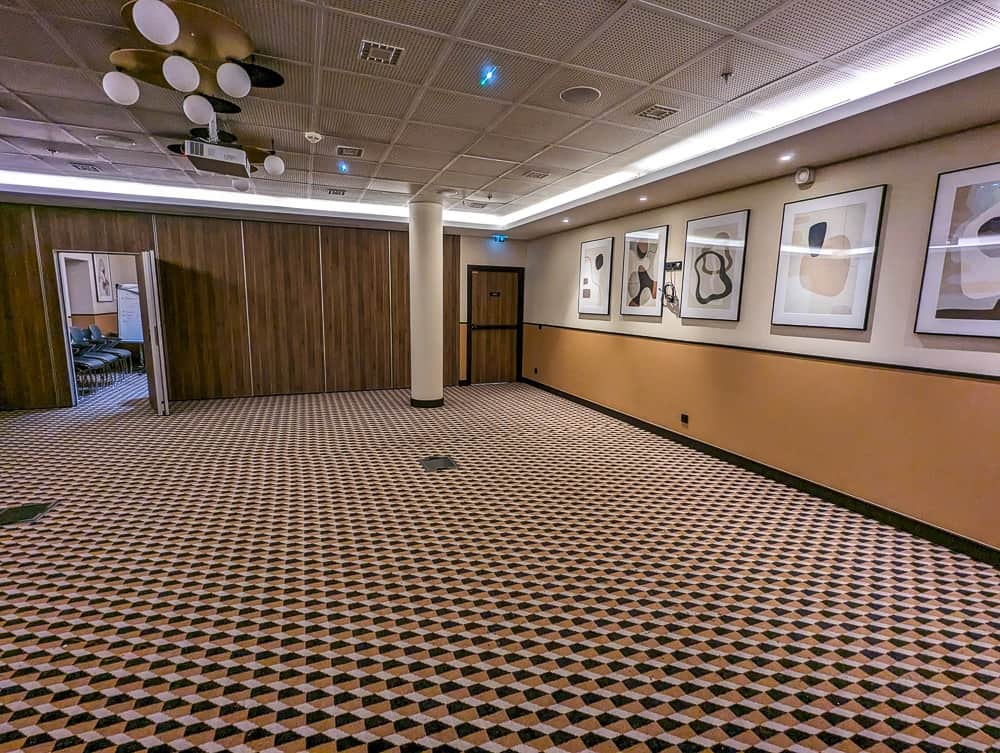 Parchamp Paris Boulogne a Tribute Portfolio 082