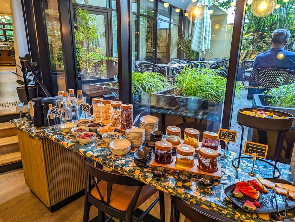 Parchamp Paris Boulogne a Tribute Portfolio 100