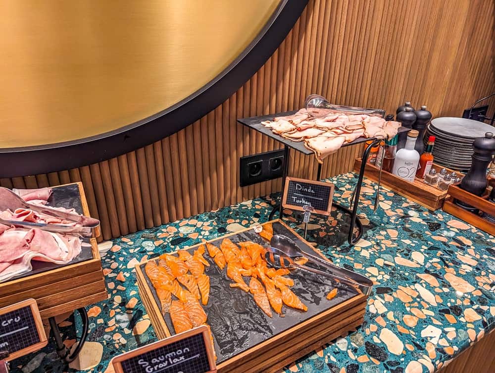 Parchamp Paris Boulogne a Tribute Portfolio 110