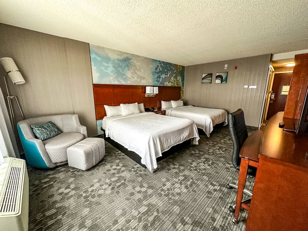 Courtyard Ottawa Centre ville