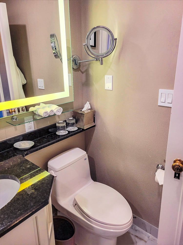 Fairmont Château Laurier chambre fairmont 8x