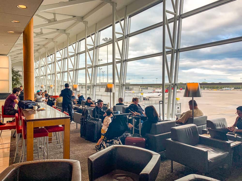 Air Canada Premium Rouge YUL MCO