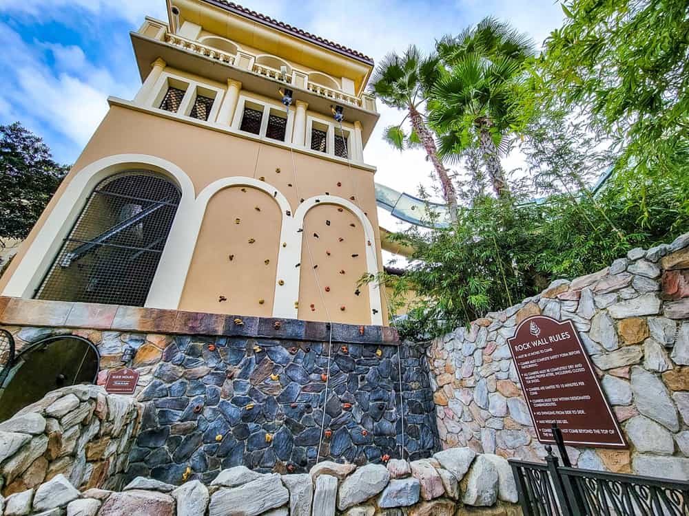Four Seasons Resort Orlando – Crédit David – mur-escalade