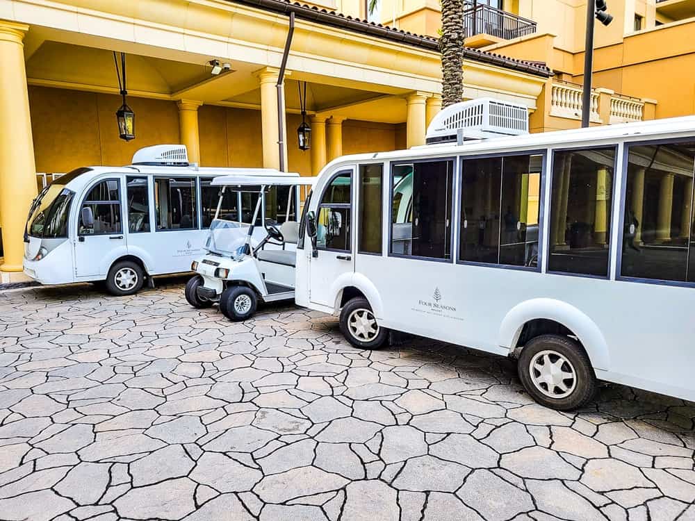 Four Seasons Resort Orlando – Crédit David – porte-cochere-navettes