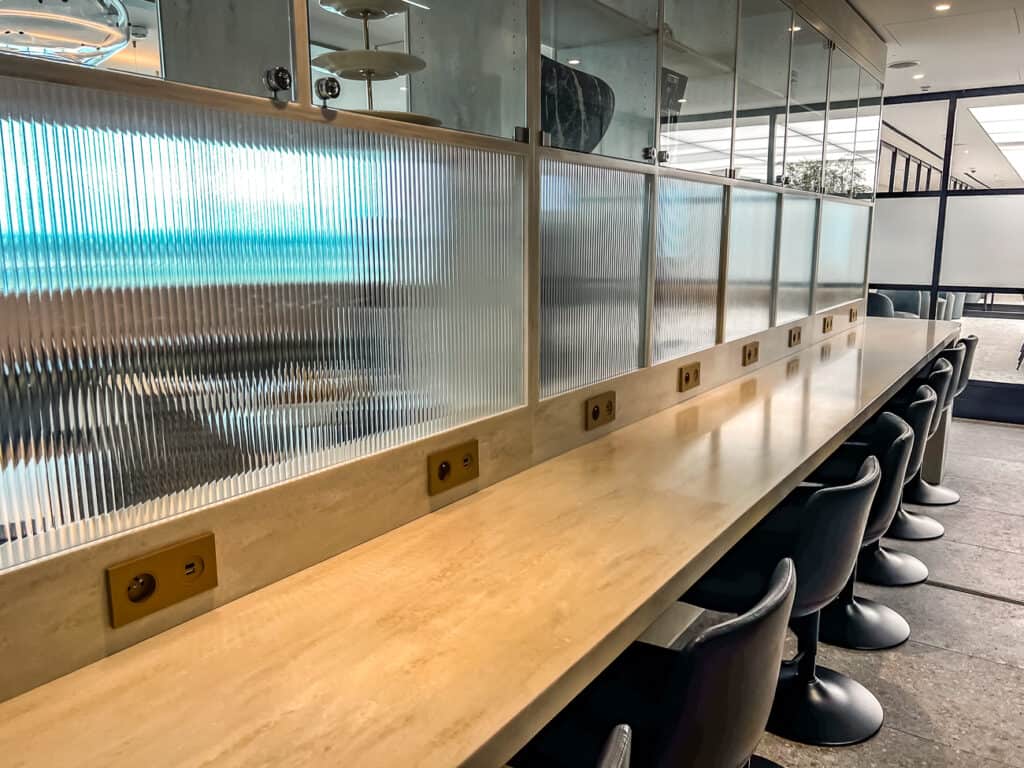 Salon Star Alliance Paris Terminal 1-57