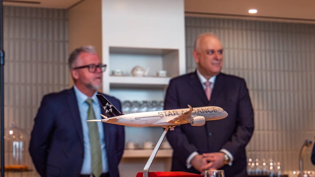 Salon Star Alliance Paris Terminal 1-66