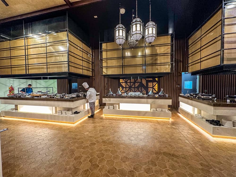 Etihad Business Lounge - Abu Dhabi