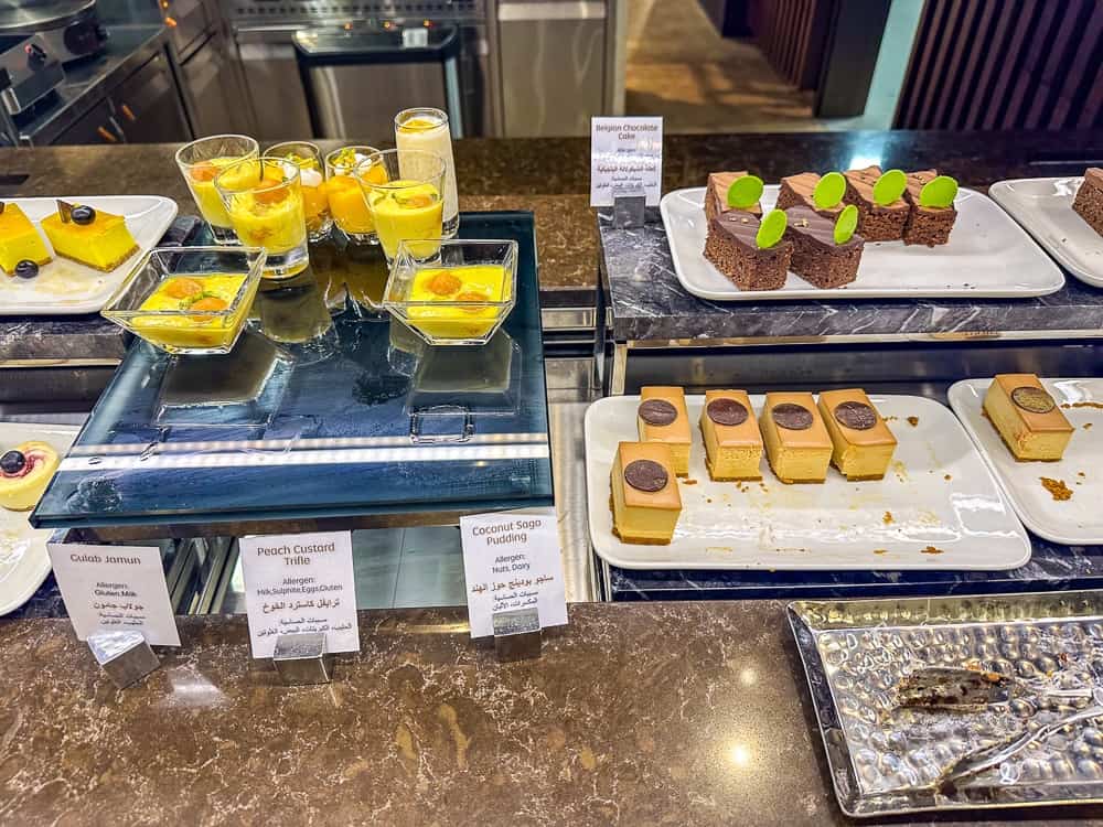 Etihad Business Lounge - Abu Dhabi