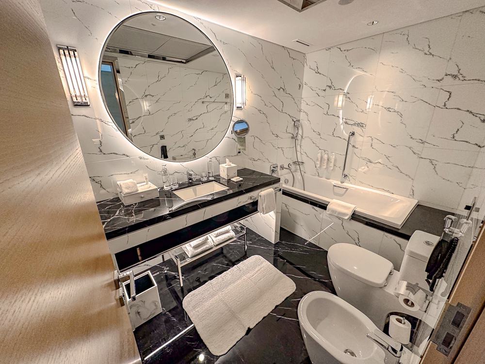 Dubai Marriott Resort Palm 008