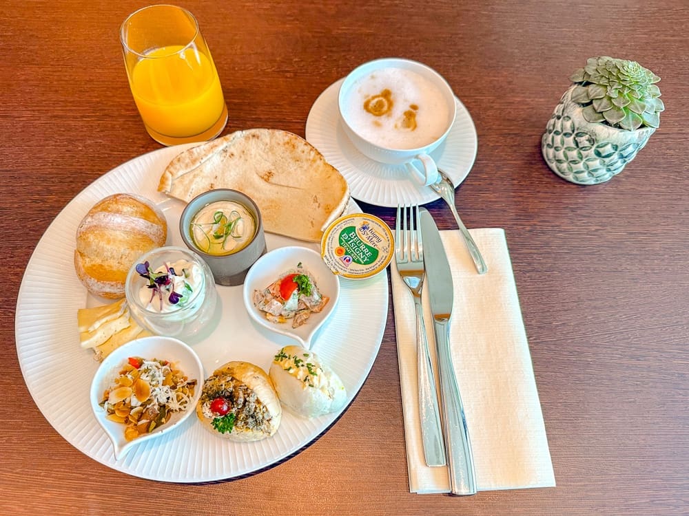 Dubai Marriott Resort Palm 024