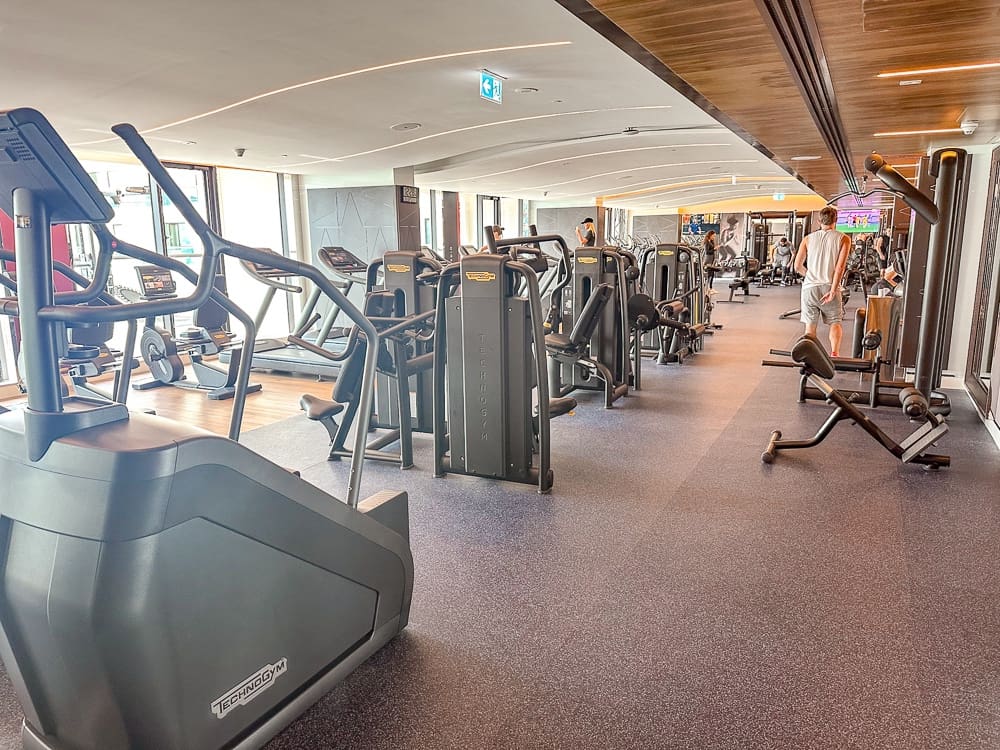 Dubai Marriott Resort Palm 096