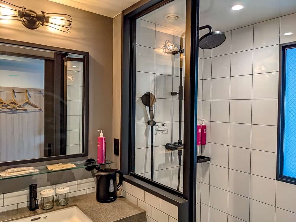 Moxy Osaka Shin Umeda 40 Salle de bain