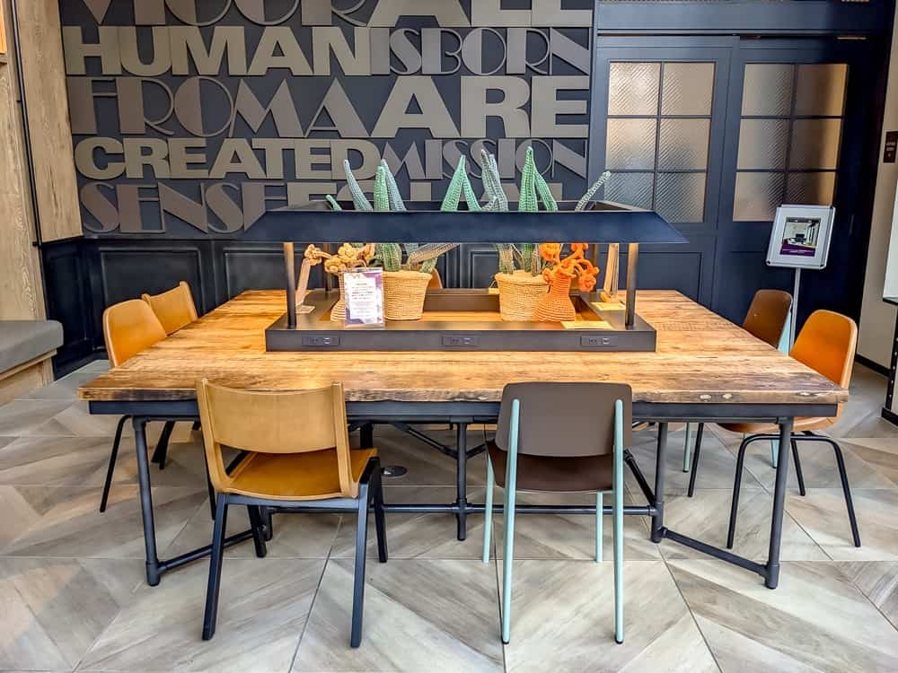 Moxy Osaka Shin Umeda 53