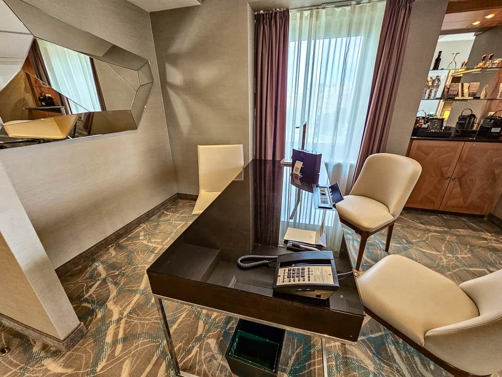 JW Marriott Bucharest Grand Hotel Chambre 2