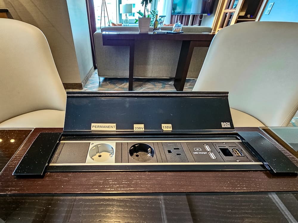 JW Marriott Bucharest Grand Hotel Chambre 4