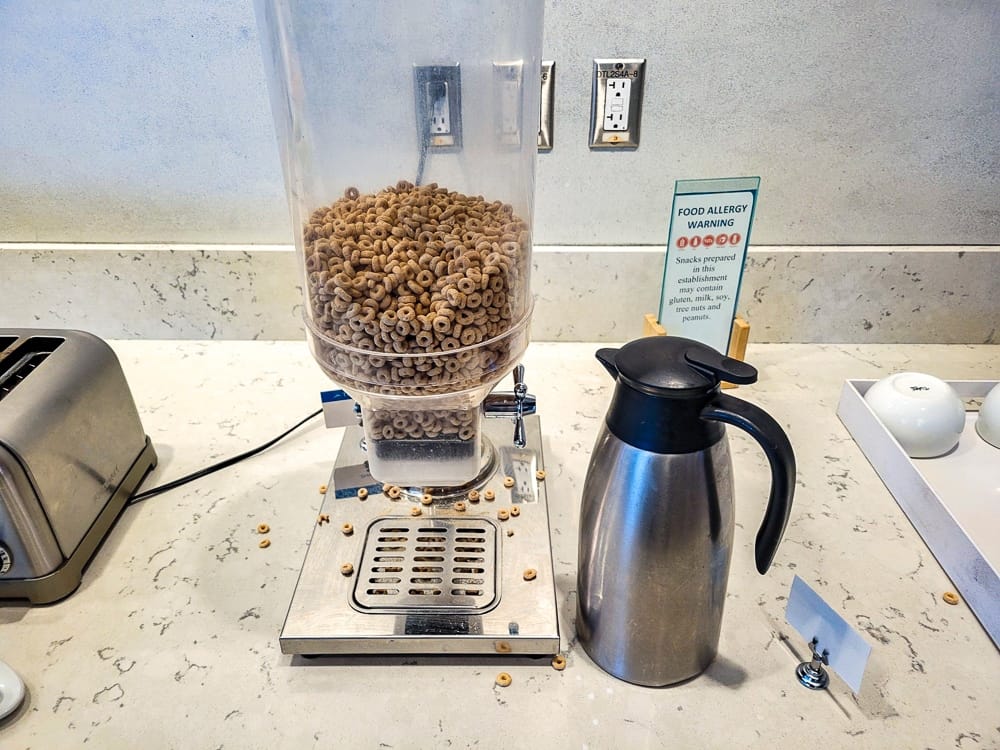 Salon The Club LAS 08