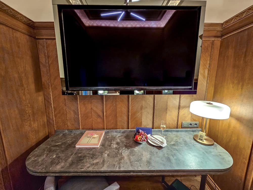 The Marmorosch Bucharest, Autograph Collection Chambre 7