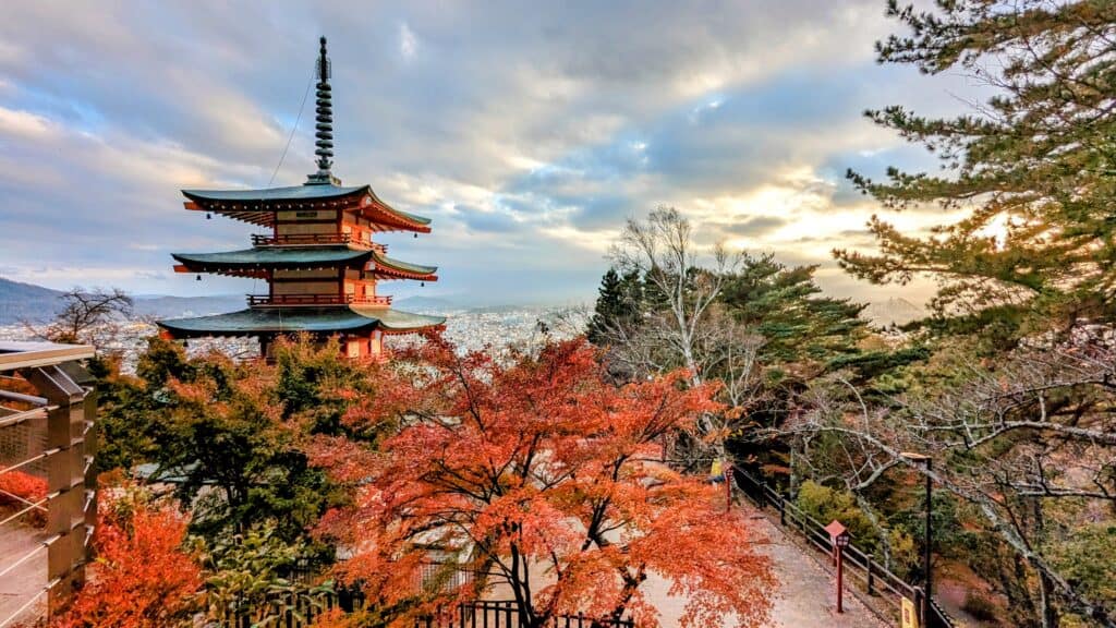 chureito pagoda japon
