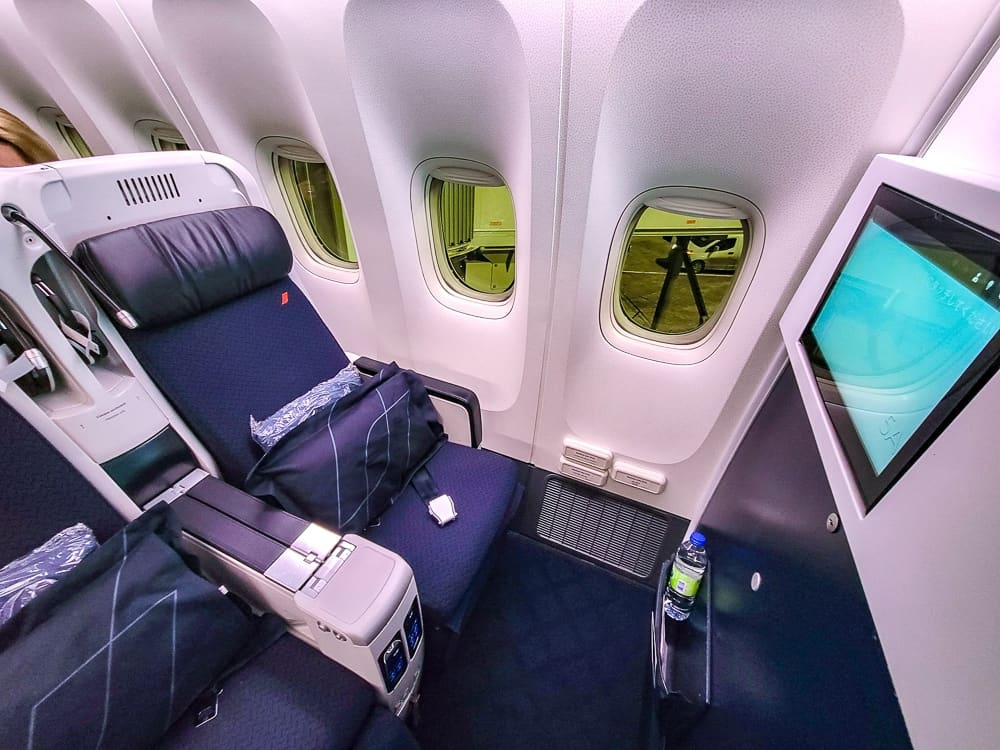 Air France Premium Economy 18