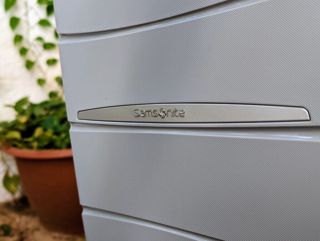 samsonite-outline-pro11