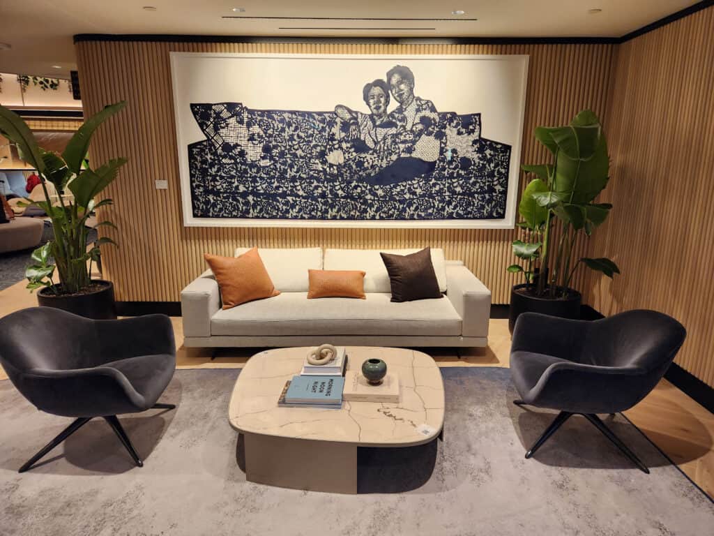 Chase Sapphire Lounge LaGuardia - Seating