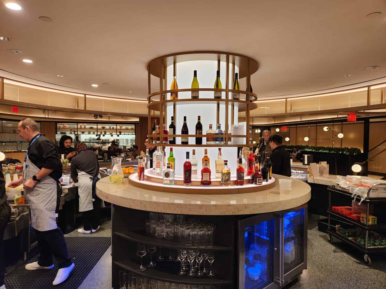 Chase Sapphire Lounge LaGuardia - Bar