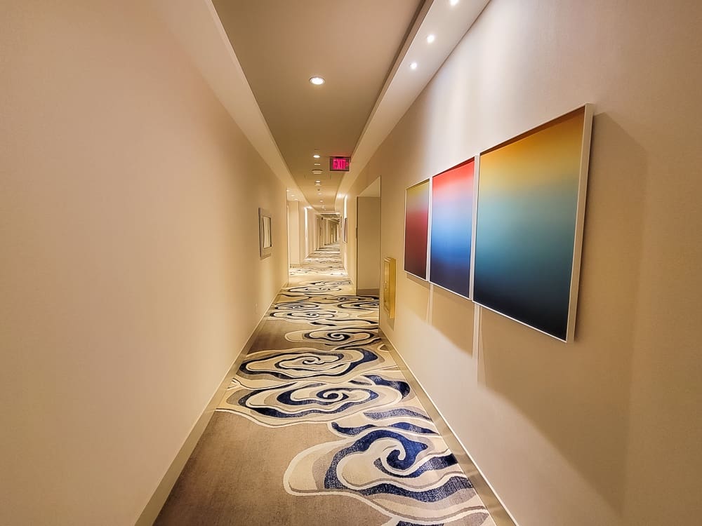 Hilton Conrad Las Vegas Resorts World 11