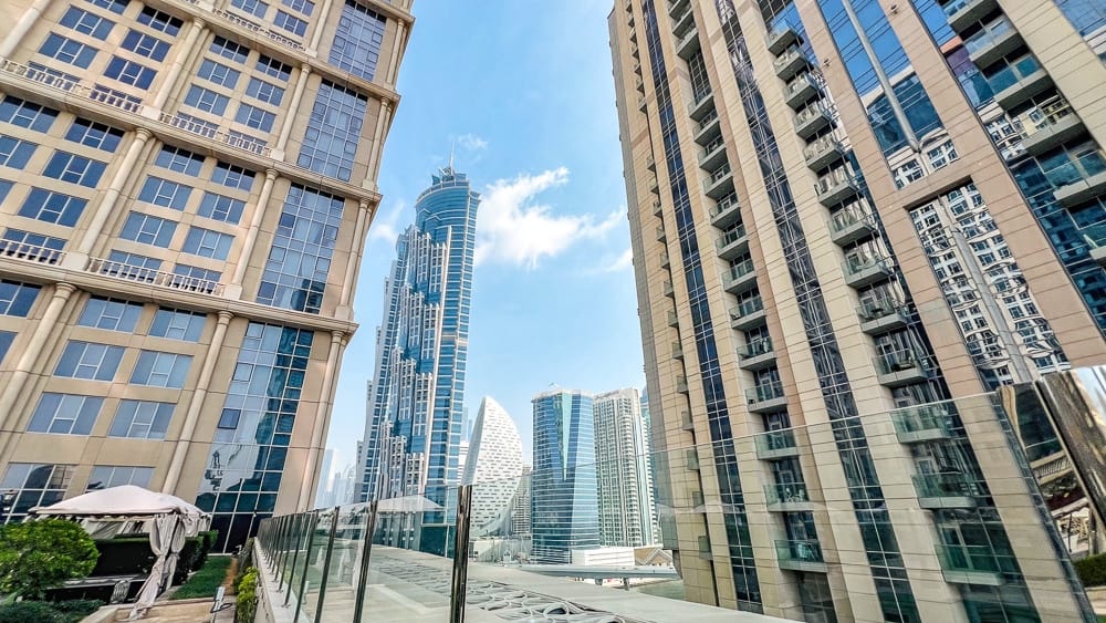 V Hotel Dubai, Curio Collection by Hilton 80