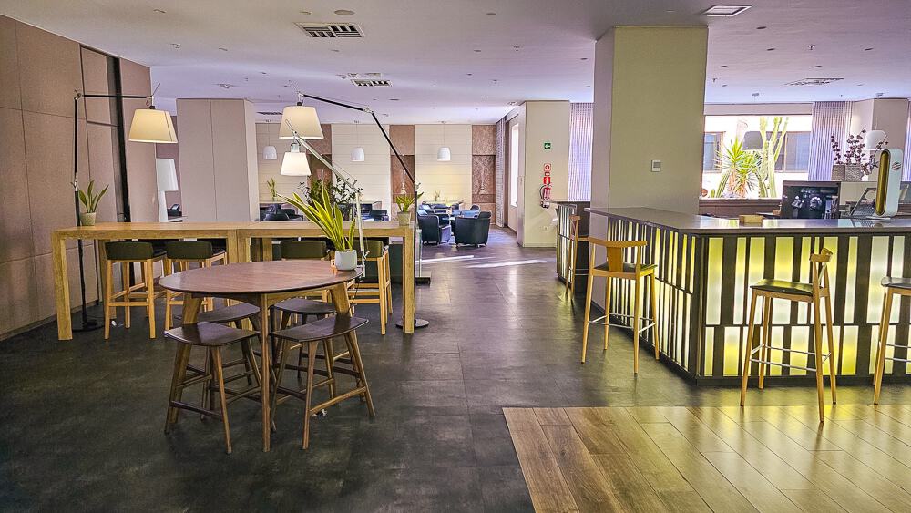 AC hotel iberia las palmas Lobby AC lounge3