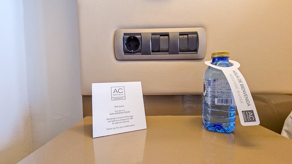 AC hotel iberia las palmas chambre3