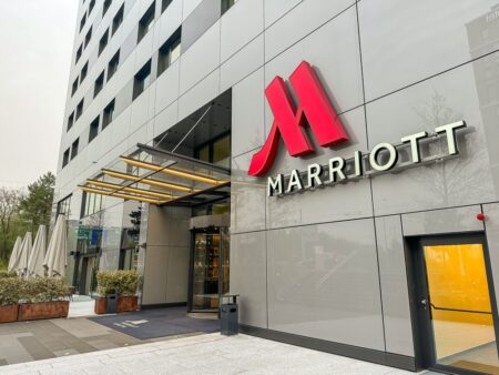 Geneva Marriott Hotel 01