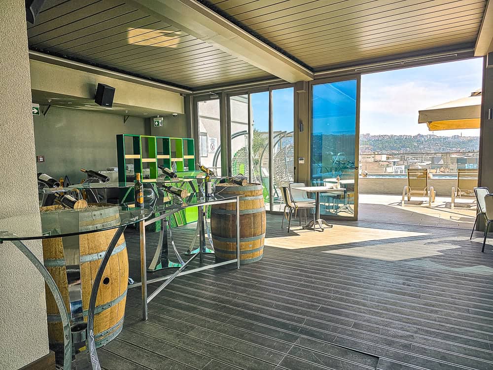 Izmir Marriott Hotel piscine4