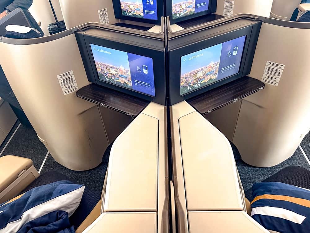 Lufthansa 787 9 Business 10