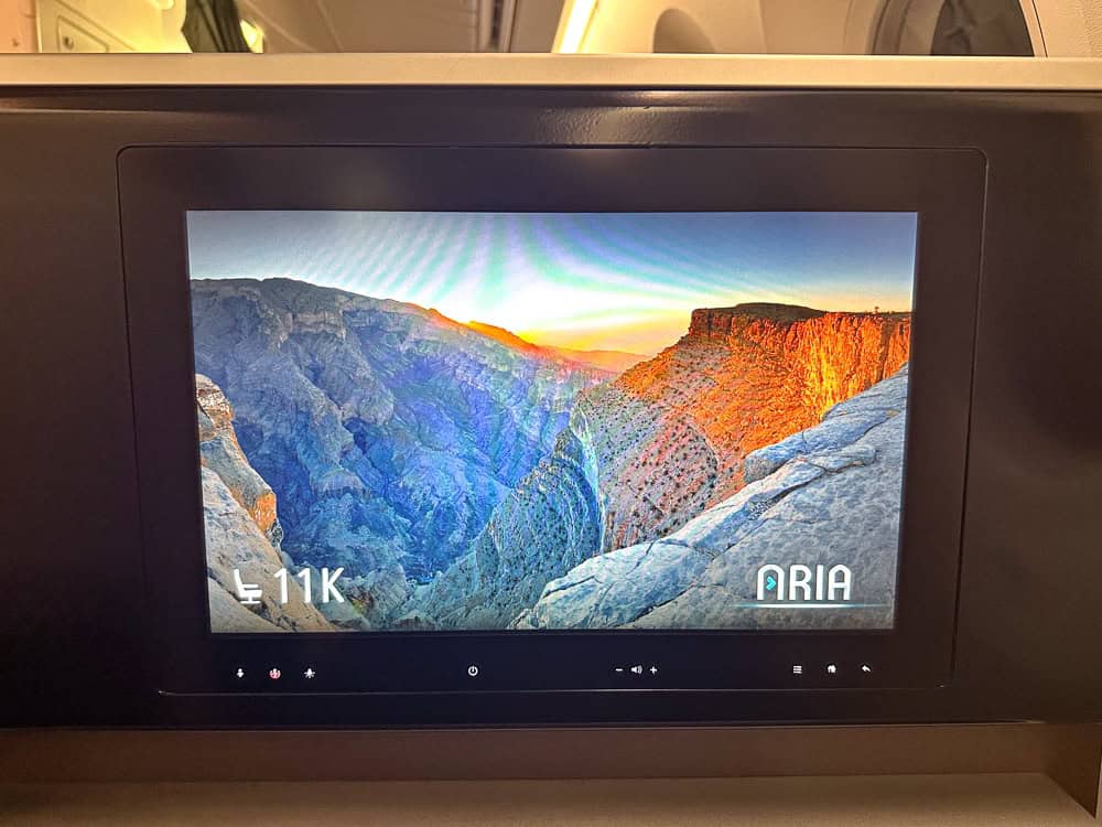 Oman Air business economy 16