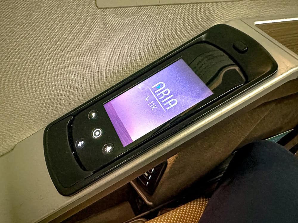 Oman Air business economy 21