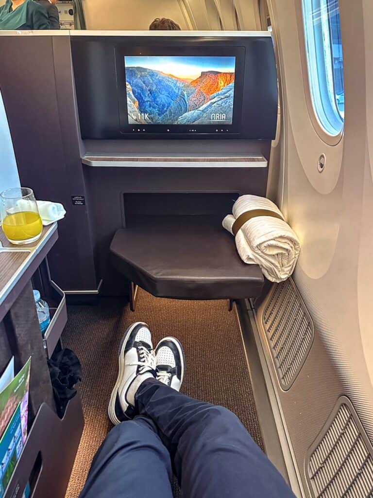 Oman Air business economy 38