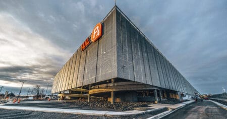 Aeroport-Stationnement-YUL-2400×1260