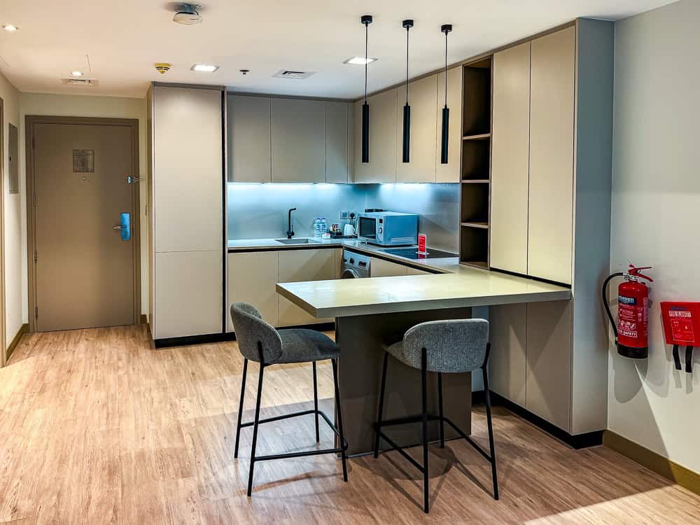 Residence-Inn-Dubai-03