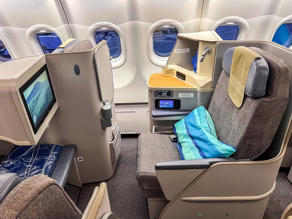 Air Mauritius A330 06