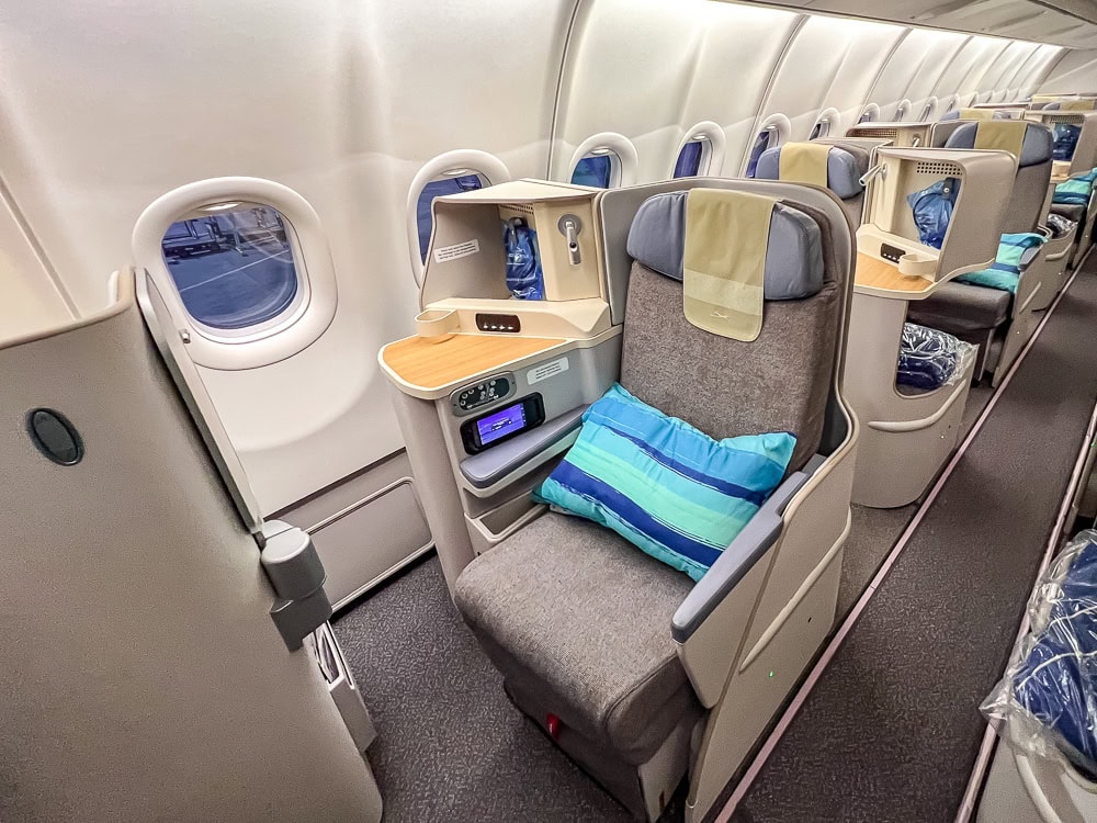 Air Mauritius A330 08