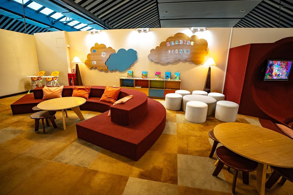 Air Mauritius Amédée Maingard lounge 10