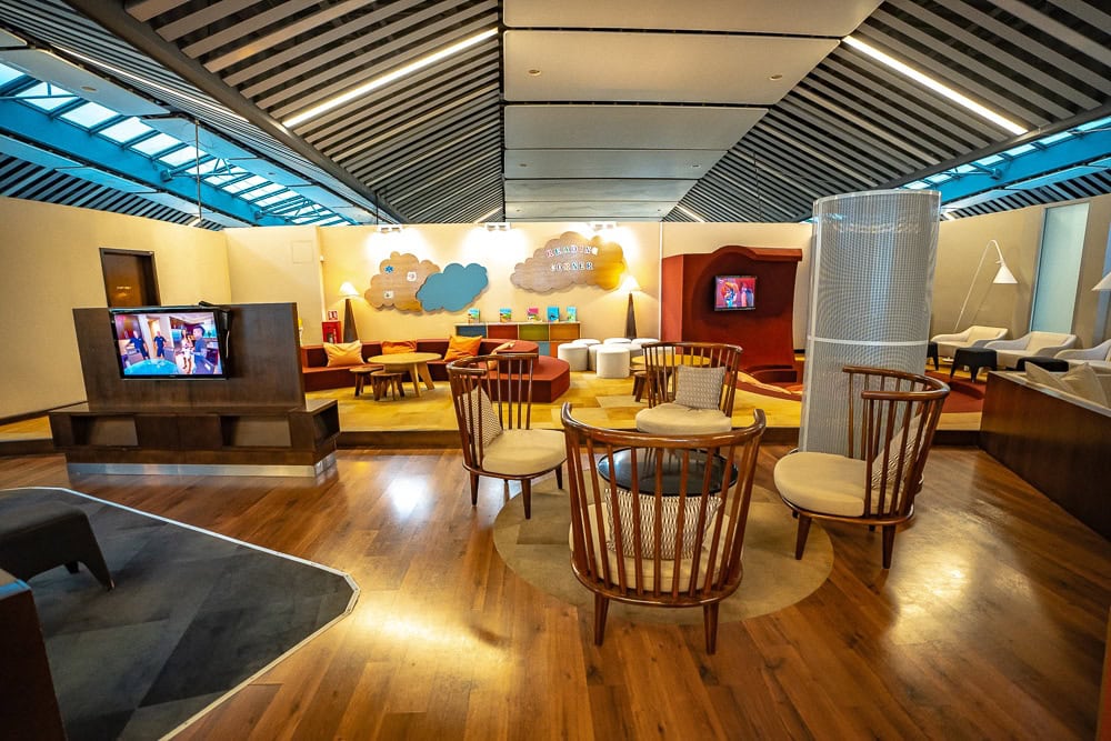 Air Mauritius Amédée Maingard lounge 8