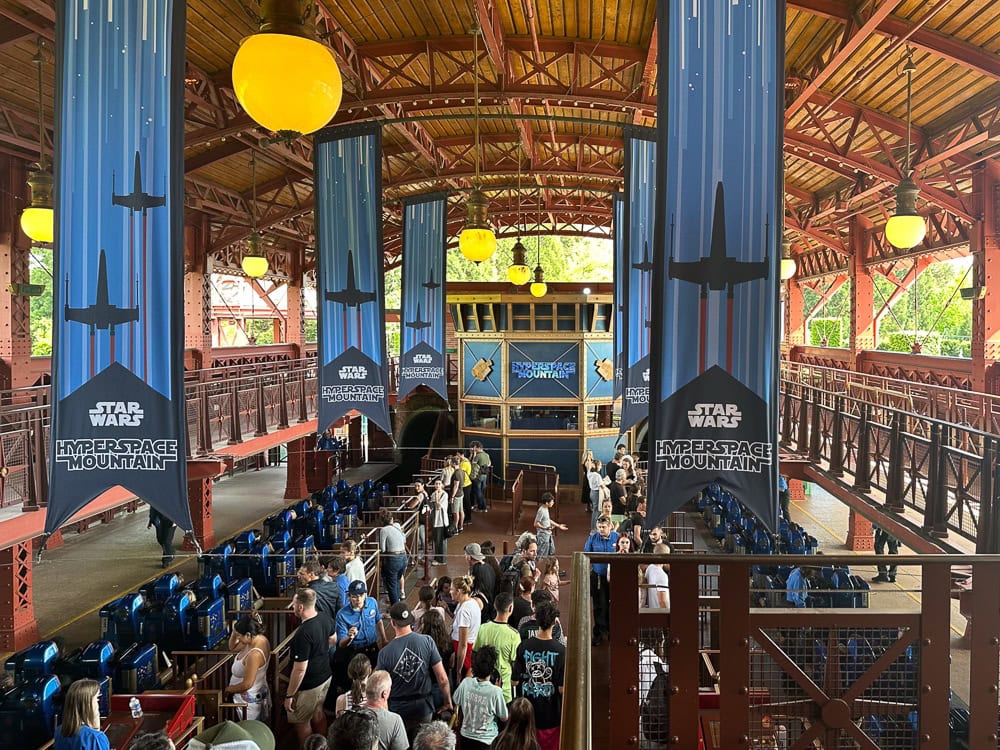 Disneyland Paris Hyperspace mountain6